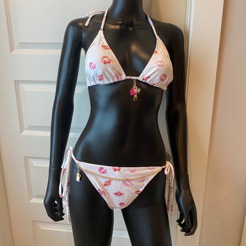 Bikini with Charming Bikini’s Charms!